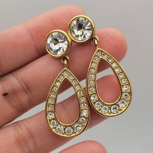Gorgeous Monet Gold and Silver Teardrop Earrings